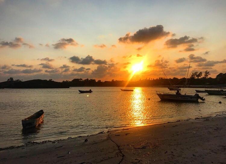 Barracuda Inn Resort Watamu Ngoại thất bức ảnh